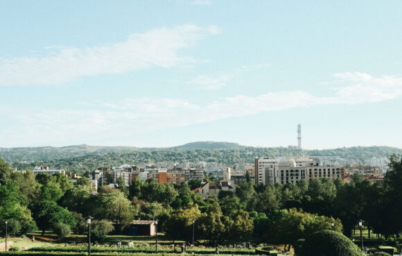 Sustainable Urban Planning: Balancing Growth and Environmental Responsibility